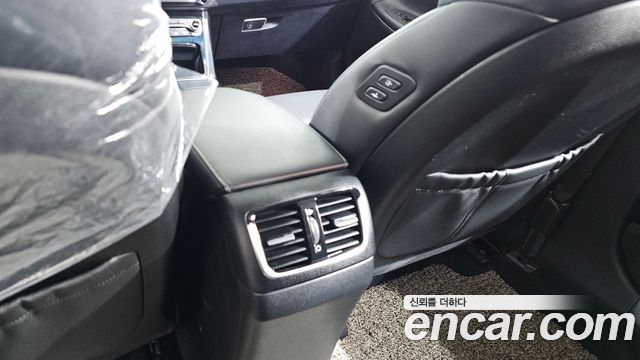 Hyundai Grandeur 2017 — photo 27