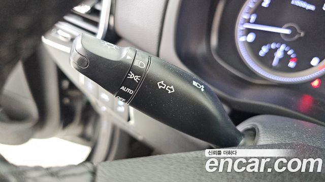 Hyundai Grandeur 2017 — photo 29