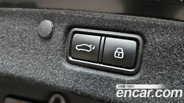 Hyundai Grandeur 2017 — photo 32