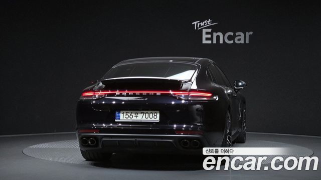 Porsche Panamera 2023 — photo 4
