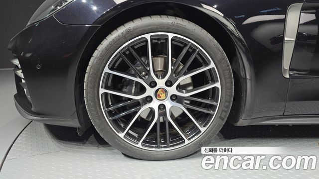 Porsche Panamera 2023 — photo 5