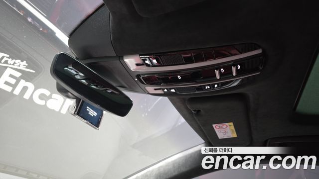 Porsche Panamera 2023 — photo 23