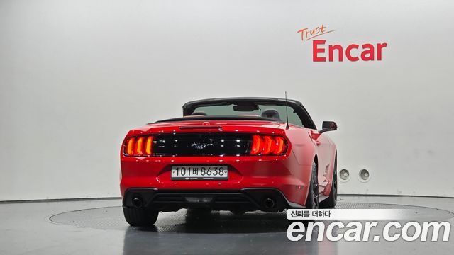 Ford Mustang 2019 — photo 4