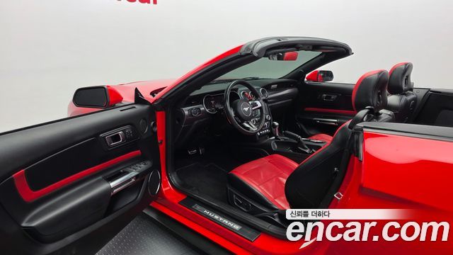 Ford Mustang 2019 — photo 10