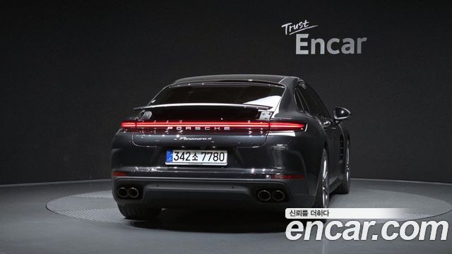 Porsche Panamera 2025 — photo 4