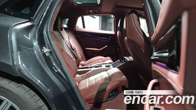 Porsche Panamera 2025 — photo 17