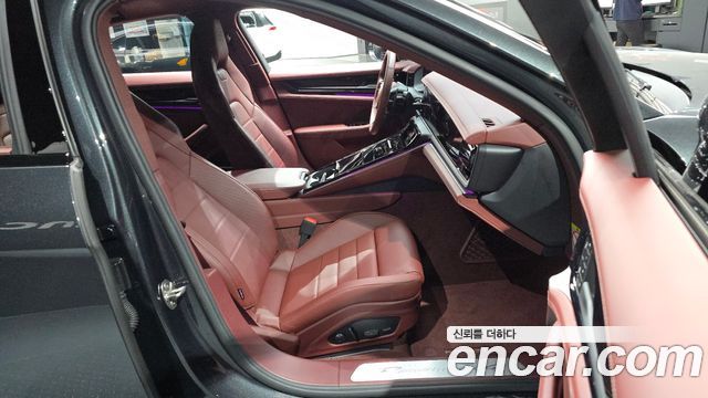 Porsche Panamera 2025 — photo 18