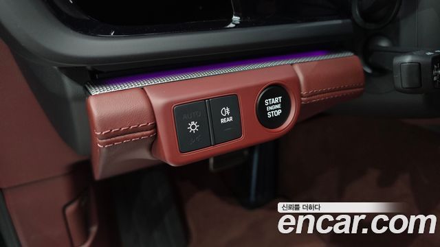 Porsche Panamera 2025 — photo 26
