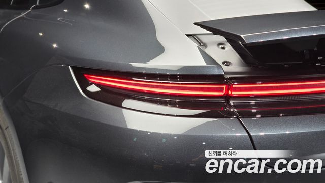 Porsche Panamera 2025 — photo 9