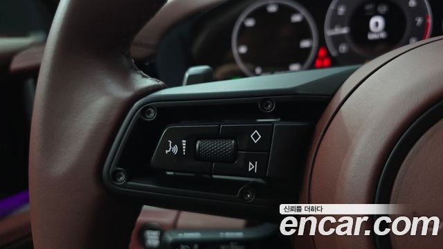 Porsche Panamera 2025 — photo 31