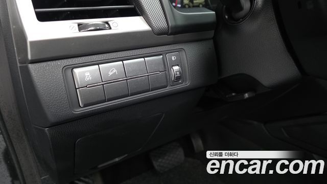 KG Mobility Rexton 2019 — photo 22