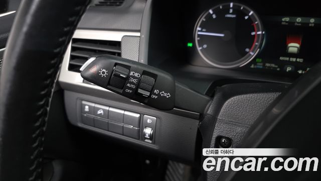 KG Mobility Rexton 2019 — photo 23