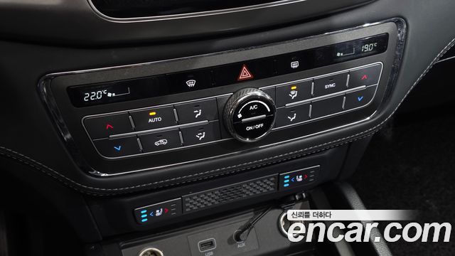 KG Mobility Rexton 2019 — photo 28