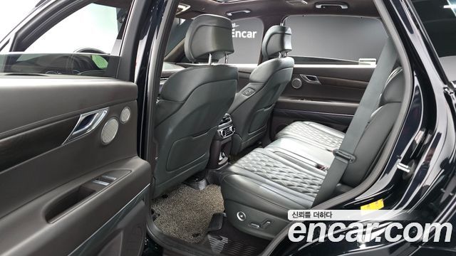 Genesis GV80 2020 — photo 17