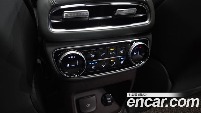 Genesis GV80 2020 — photo 21