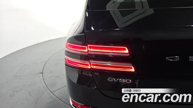 Genesis GV80 2020 — photo 9