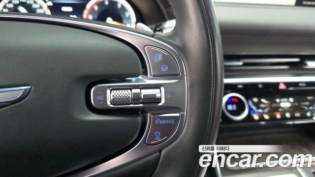 Genesis GV80 2020 — photo 28
