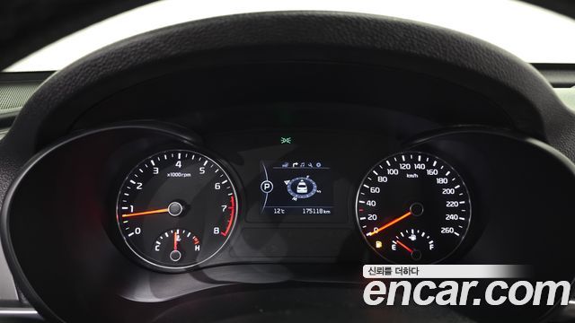 Kia K5 2016 — photo 8