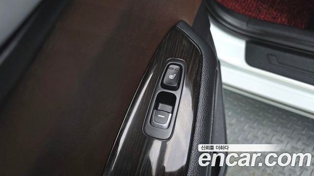 Kia K5 2016 — photo 19