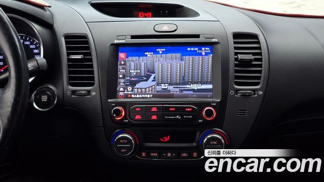 Kia K3 2016 — photo 19