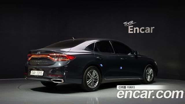Hyundai Grandeur 2018 — photo 2