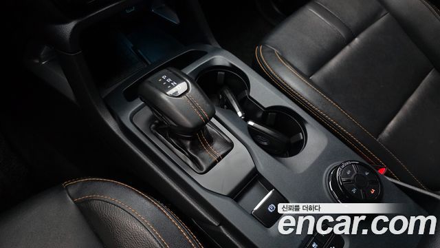 Ford Ranger 2023 — photo 12