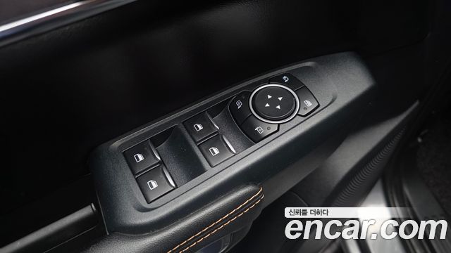 Ford Ranger 2023 — photo 24