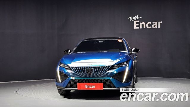 Peugeot 408 2023 — photo 3