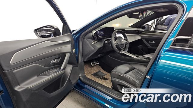 Peugeot 408 2023 — photo 13