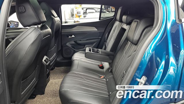 Peugeot 408 2023 — photo 16