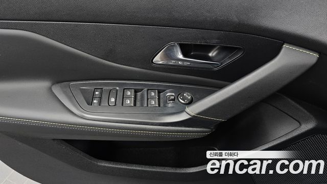 Peugeot 408 2023 — photo 27