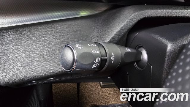 Peugeot 408 2023 — photo 29