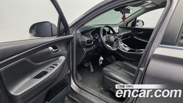 Hyundai Santafe 2022 — photo 13