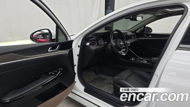Kia K5 2020 — photo 10