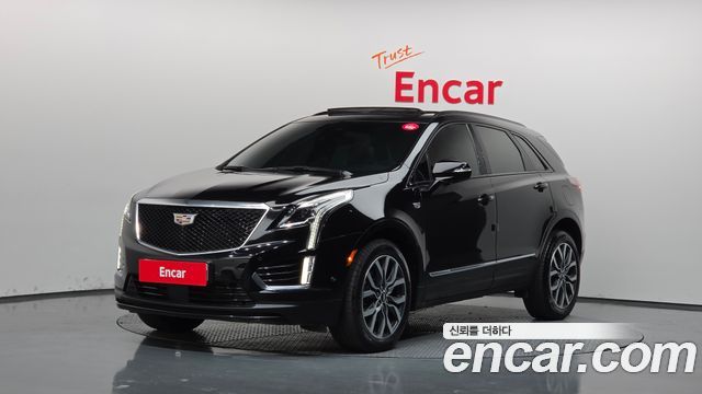 Cadillac XT5 2021 — photo 1