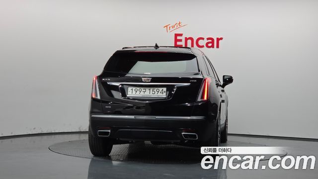 Cadillac XT5 2021 — photo 4