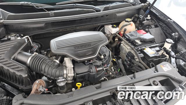 Cadillac XT5 2021 — photo 8