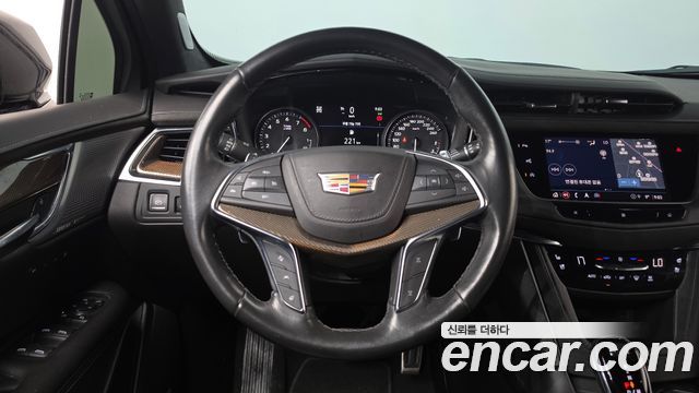Cadillac XT5 2021 — photo 9