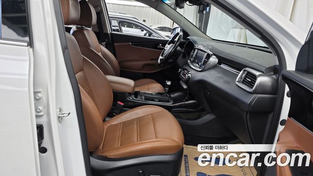 Kia Sorento 2019 — photo 11