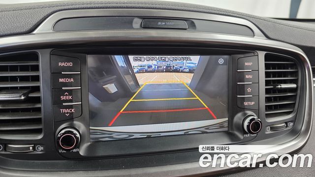 Kia Sorento 2019 — photo 15