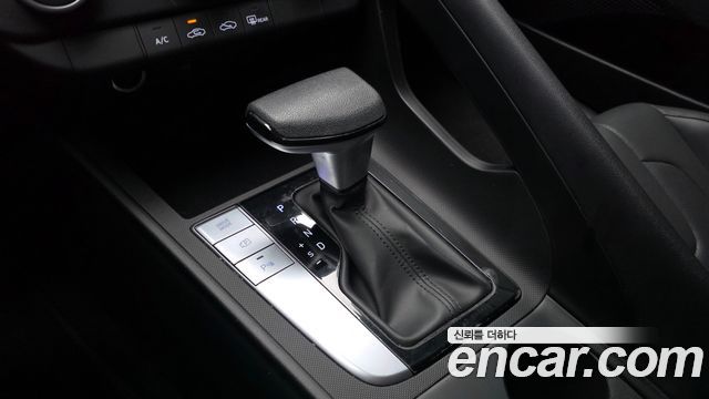 Hyundai AVANTE 2024 — photo 12