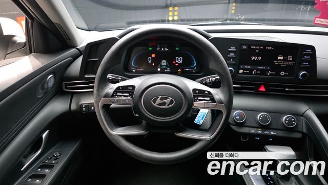 Hyundai AVANTE 2024 — photo 19