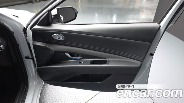 Hyundai AVANTE 2024 — photo 14