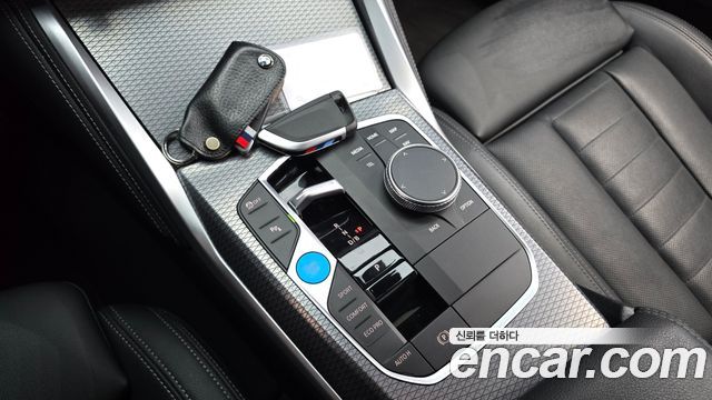 BMW i4 2024 — photo 12