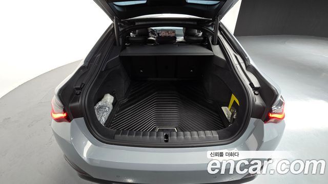 BMW i4 2024 — photo 27