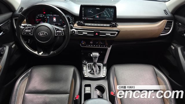 Kia Seltos 2020 — photo 10