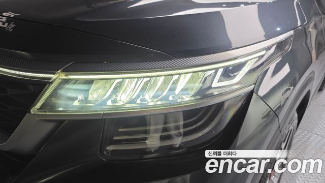 Kia Seltos 2020 — photo 8