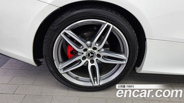 Mercedes-Benz E-Class 2019 — photo 5