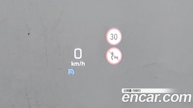 Mercedes-Benz E-Class 2019 — photo 17