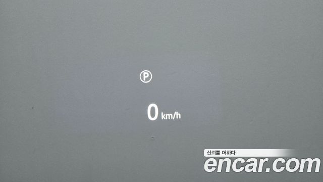 Land Rover Range Rover Evoque 2025 — photo 17